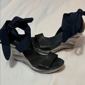 UGG Jules Ankle Wrap Platform Wedge Leather Sandals